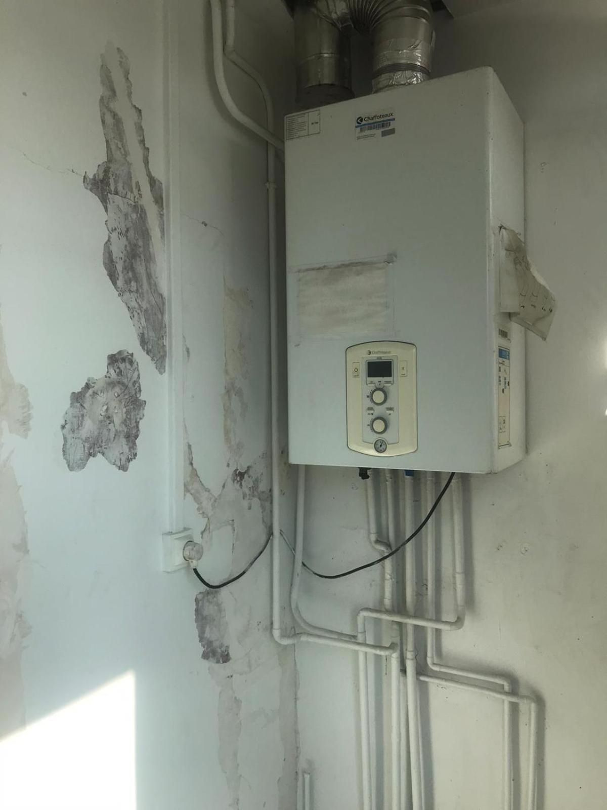 Chambres Meublees Chez L'Habitant Dans Appartement Proche Gare Sncf Creil Εξωτερικό φωτογραφία