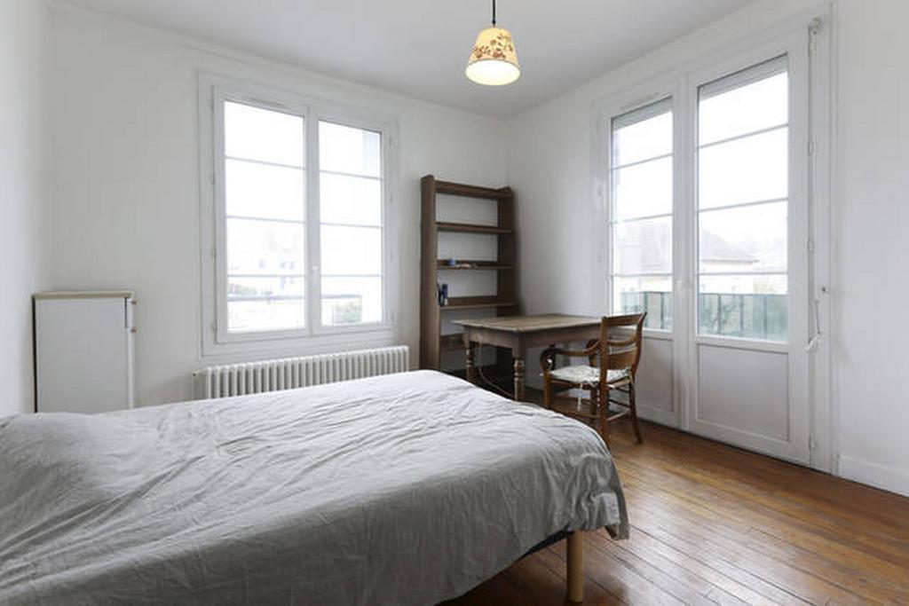 Chambres Meublees Chez L'Habitant Dans Appartement Proche Gare Sncf Creil Εξωτερικό φωτογραφία